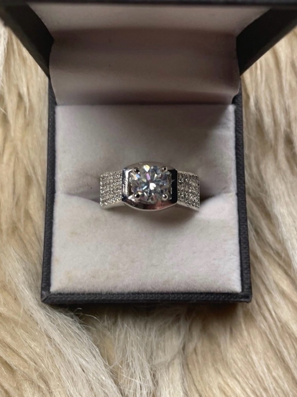 Gorgeous Certified 2.77 Round Brilliant Cut Moissanite Diamond Ring!